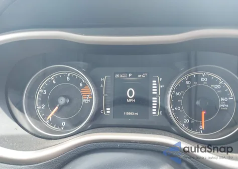 2017 Jeep Cherokee Latitude Fwd z USA, uszkodzony, nr VIN 1C4PJLCB6HW549088